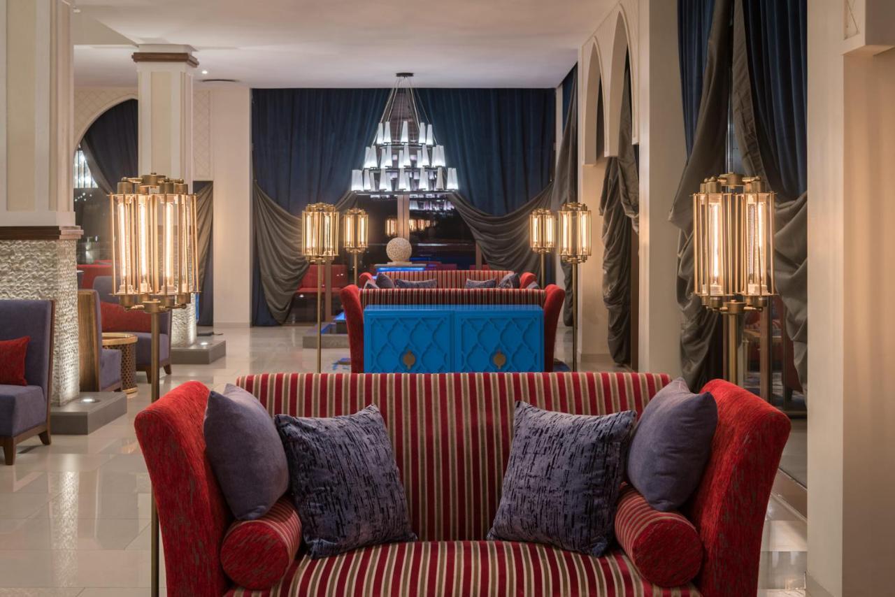 Hotel - Azam Luxury And - Dry